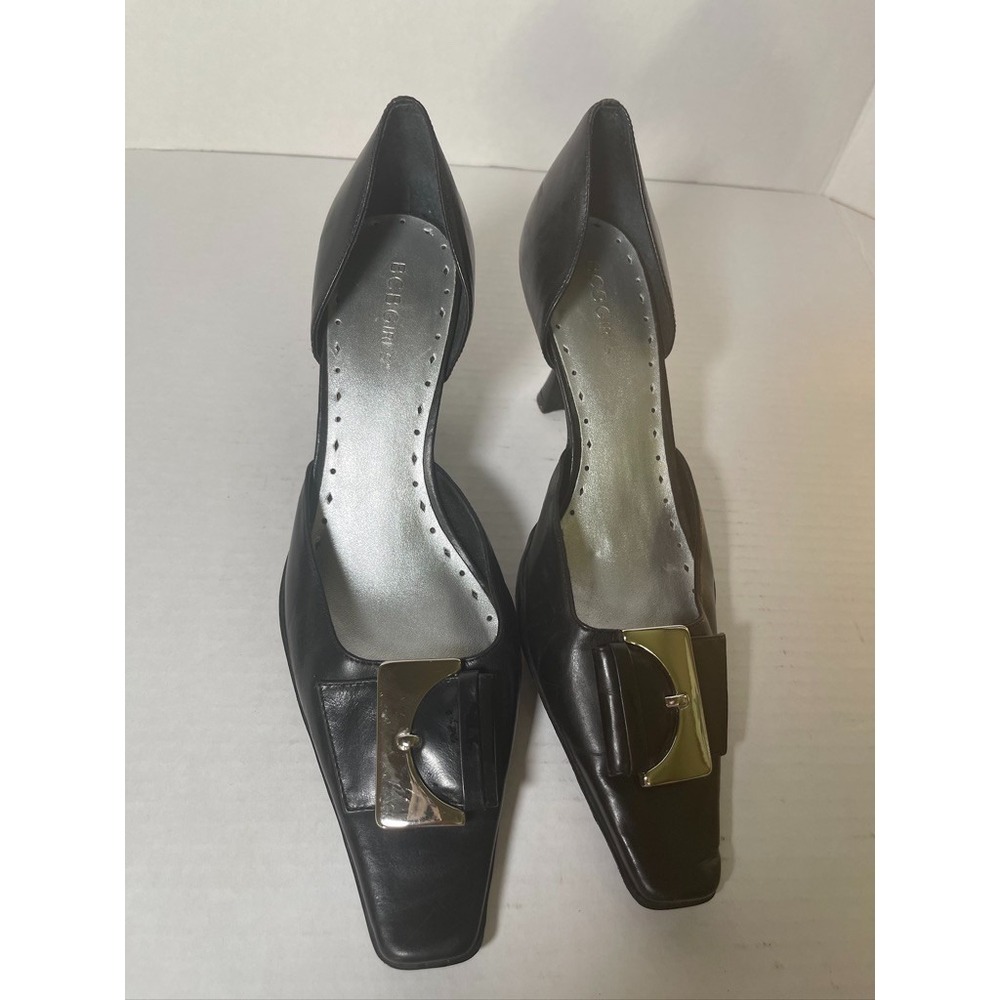 Ladies BCBGirls Black Buckle Pump Size‎ 8B
